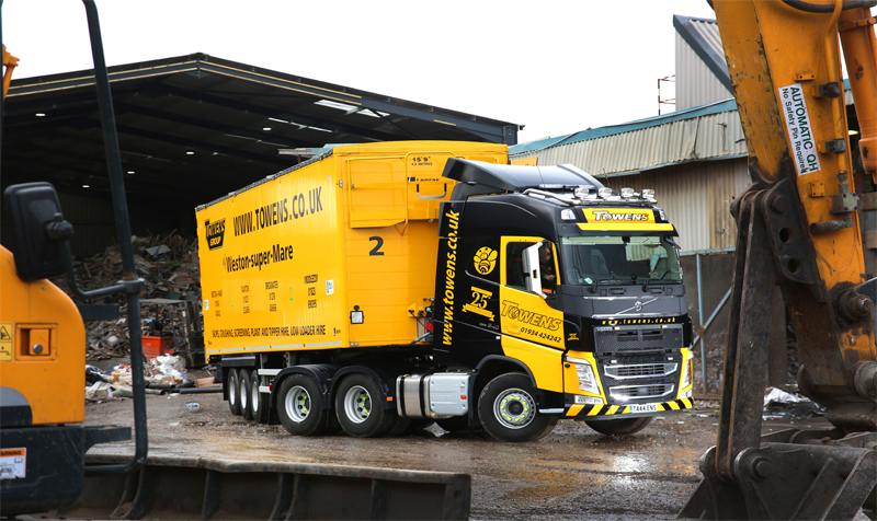 a new Volvo FH 540 6x4 tractor unit with extra graphics to mark its 25th anniversary.